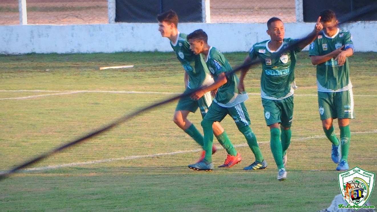 Lobinho vence e restabelecer-se de derrota...